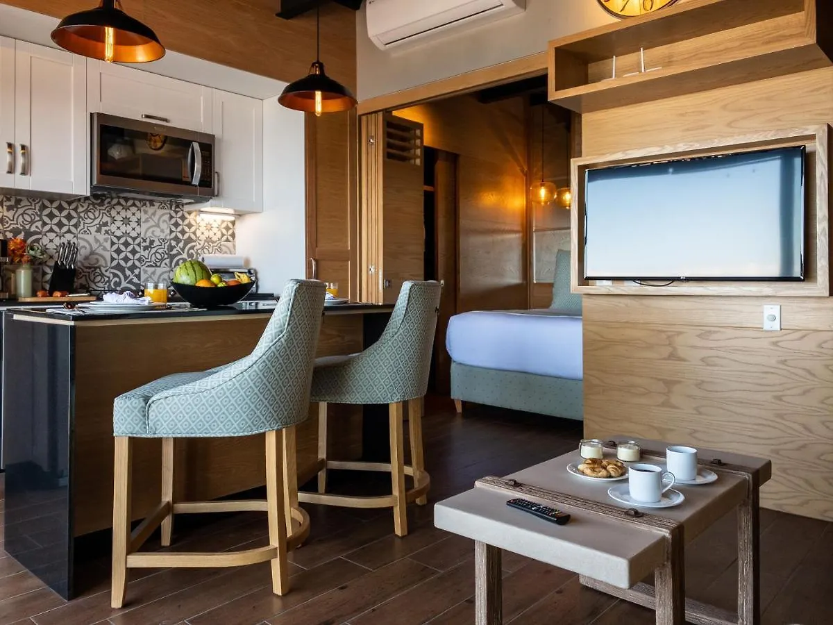 **** Aparthotel Pinnacle Resorts 179 - Adults Only Puerto Vallarta Mexico